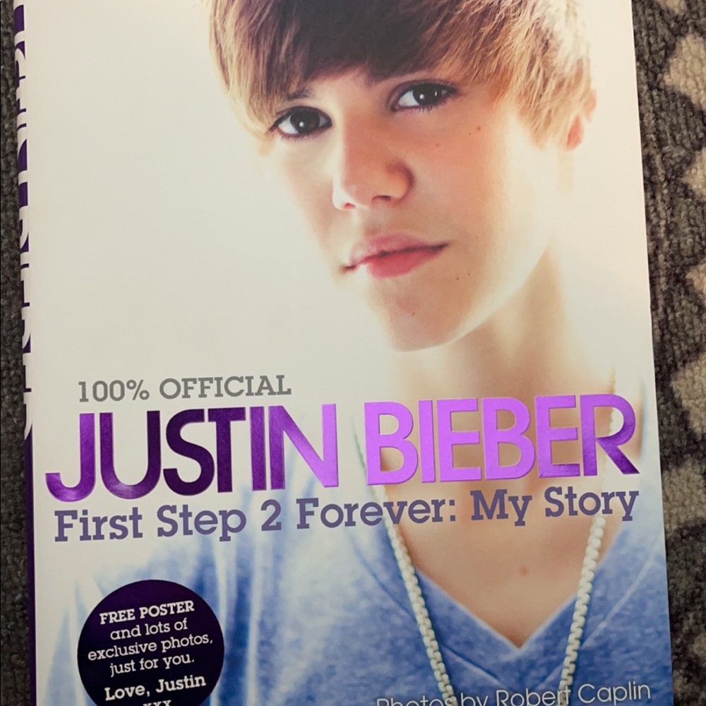 Justin Bieber book - Picture 3 of 3
